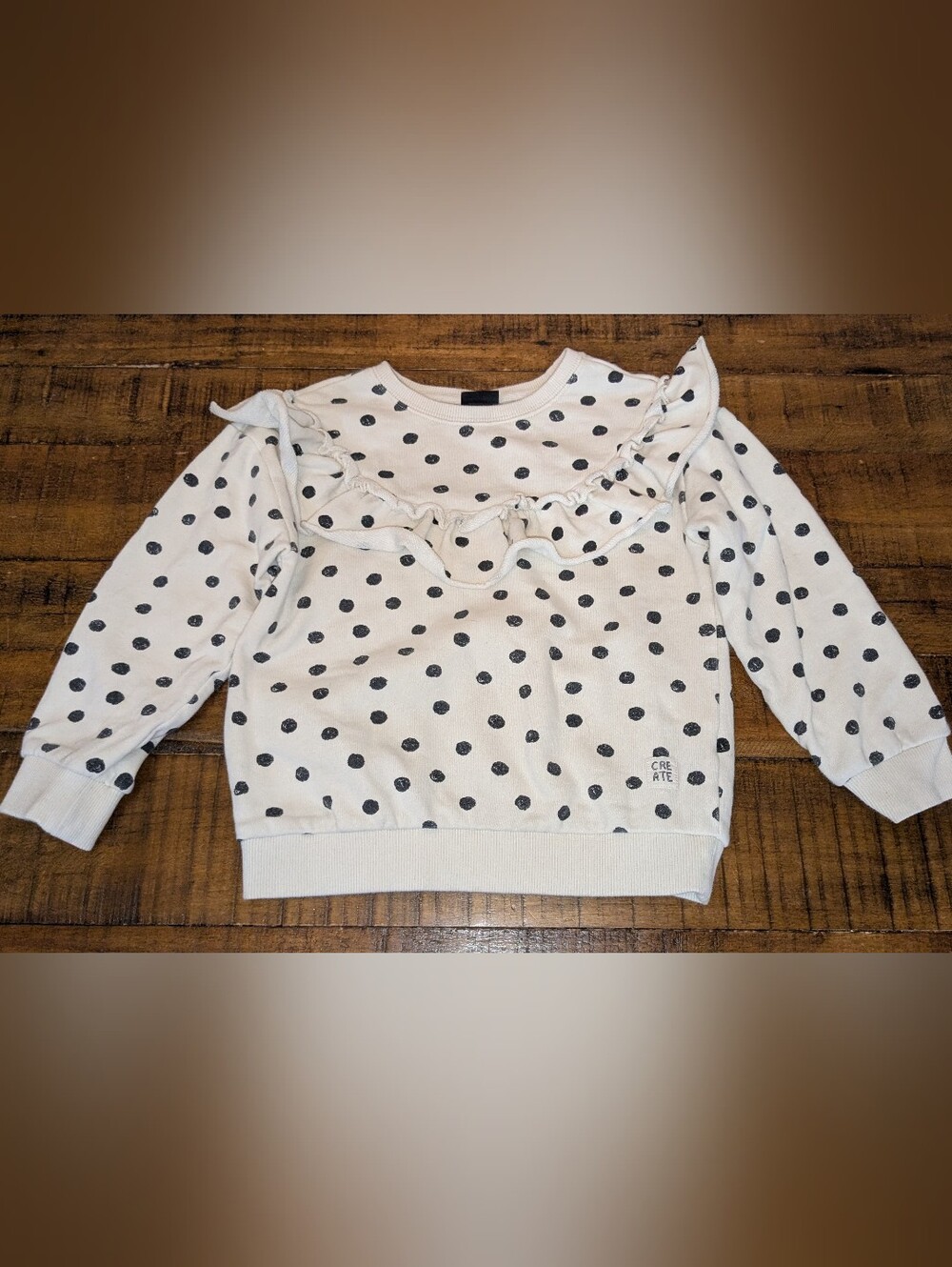 art class Cream Sweatshirt with Black Polka Dots and Ruffle, EC 4T